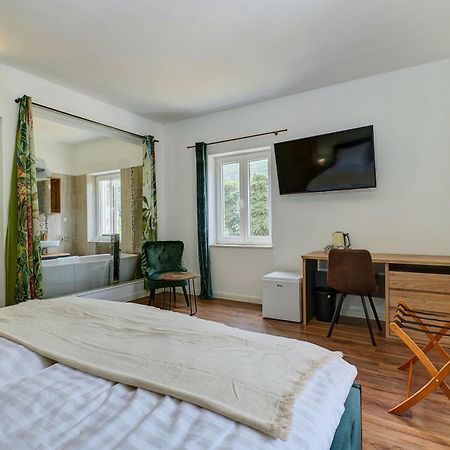 Captain' S Villa Boutique Hotel Veli Lošinj Buitenkant foto