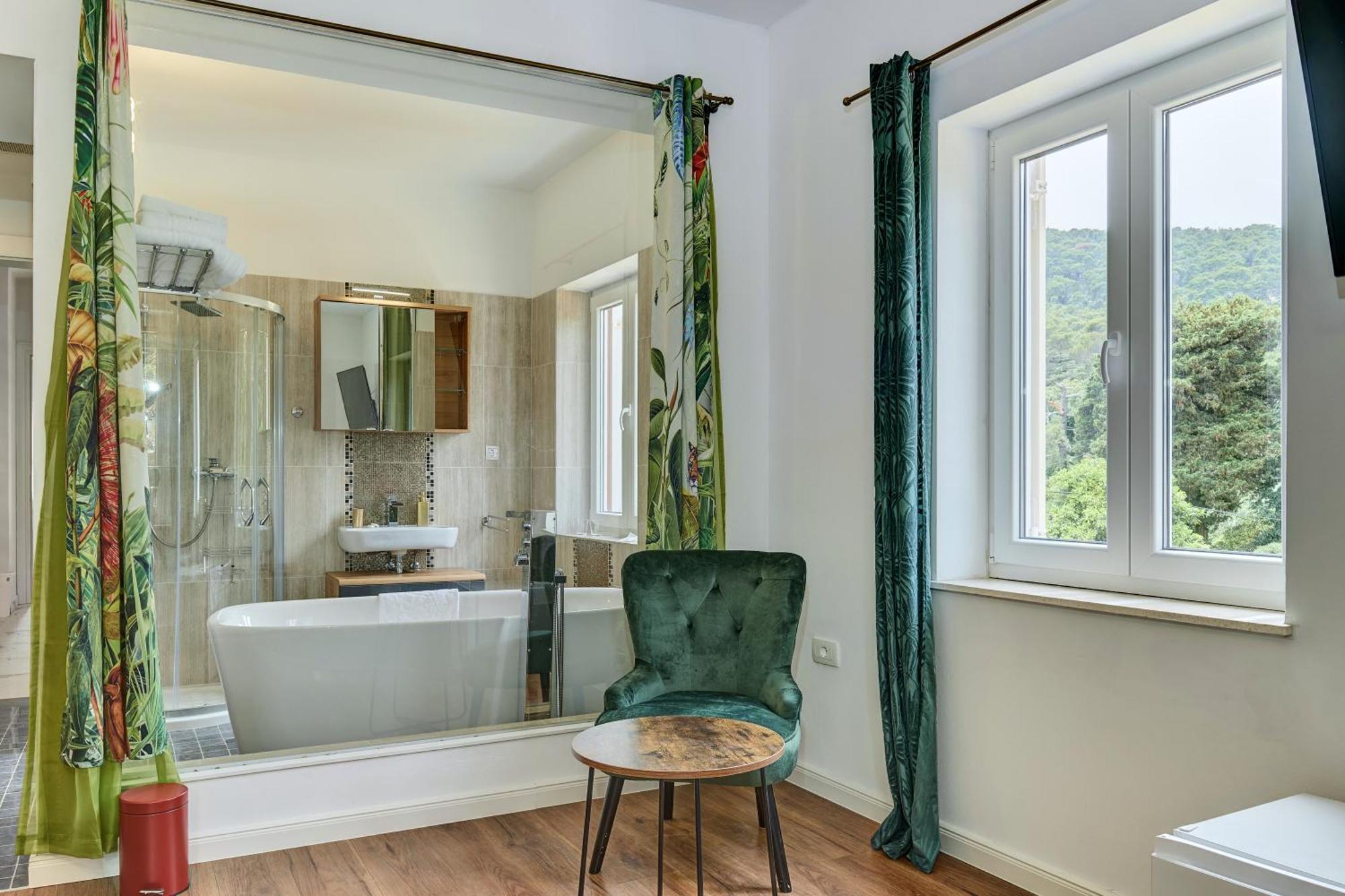 Captain' S Villa Boutique Hotel Veli Lošinj Buitenkant foto