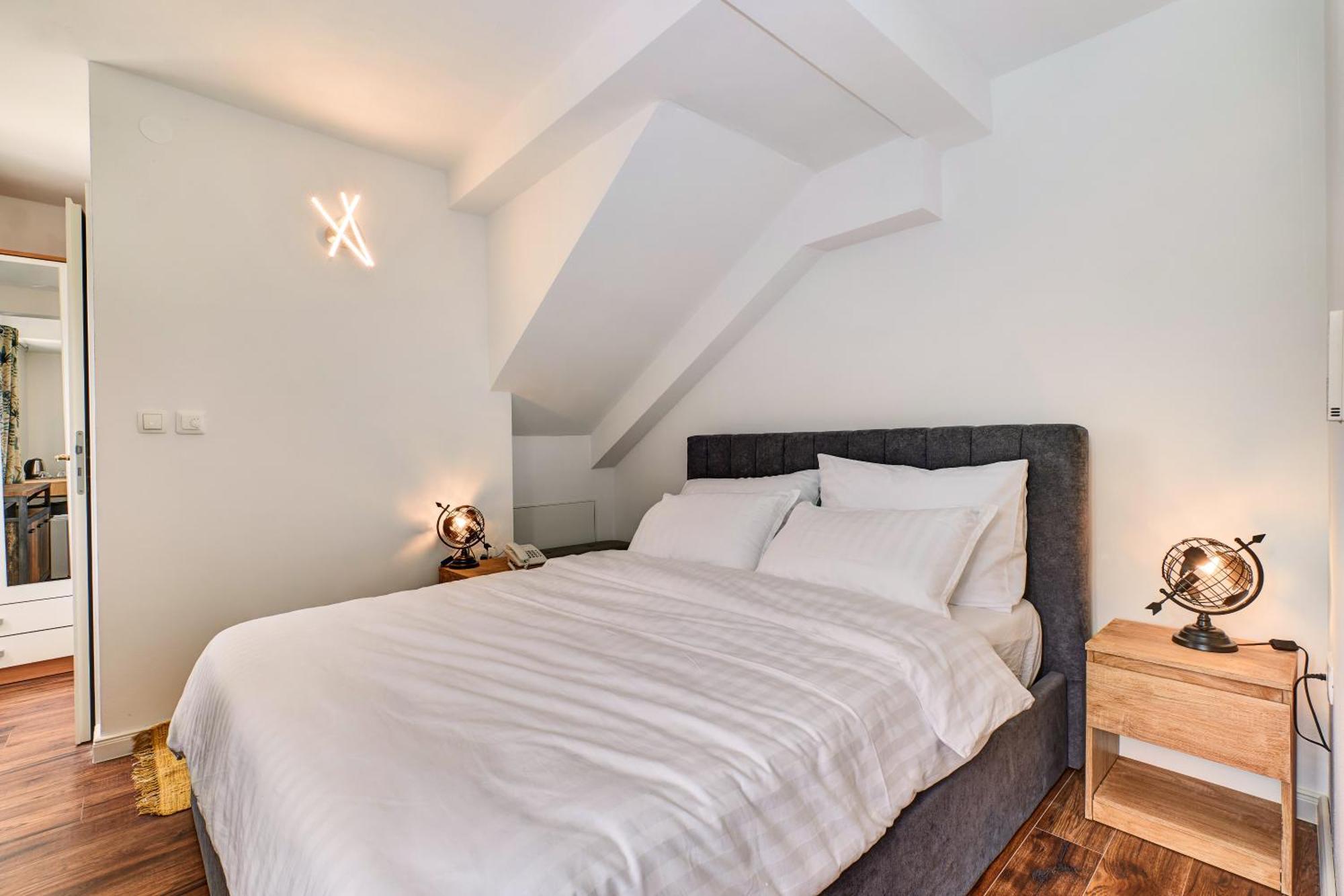 Captain' S Villa Boutique Hotel Veli Lošinj Buitenkant foto